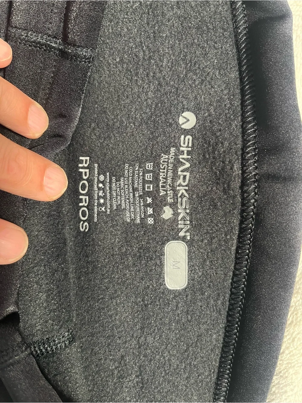 Sharkskin Chillproof Shortpants, M, NWT